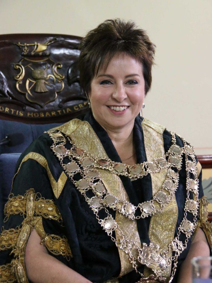 Sue Hickey Hobart Lord Mayor Sue Hickey in ceremonial chains and robe ABC