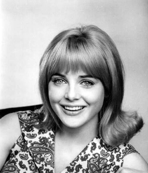 Sue Lyon Luis