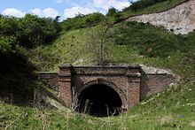 Sugar Loaf Tunnel httpsuploadwikimediaorgwikipediacommonsthu