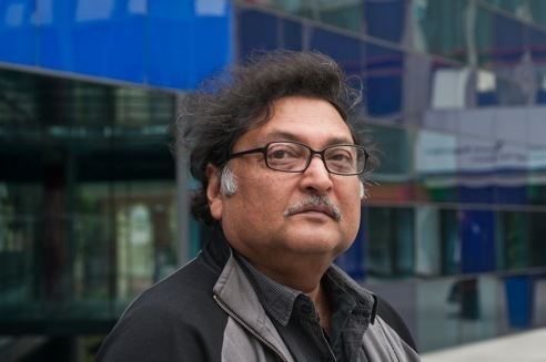 Sugata Mitra Conversation with Prof Sugata Mitra The Holeinthewall