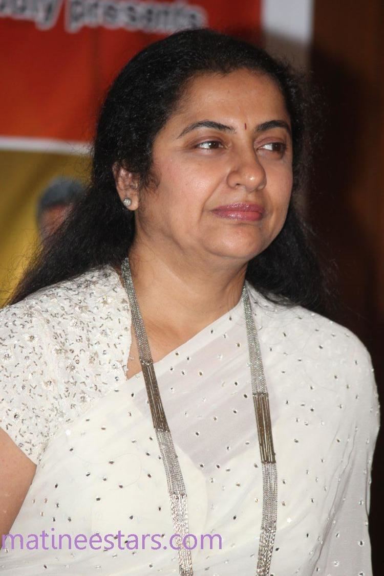 Suhasini Maniratnam Suhasini Maniratnam At Ilayaraja Press Meet Actress
