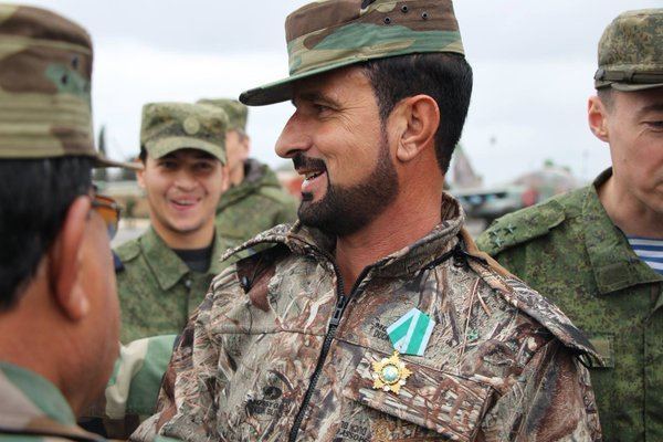 Suheil al-Hassan Russia awarded Syrian Colonel Suheil al Hassan with medal syria
