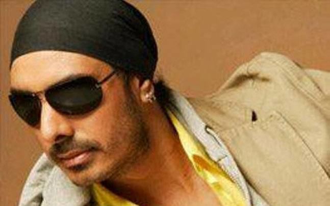Sukhbir (musician) Punjabi pop singer Sukhbir Singh detained disappears in