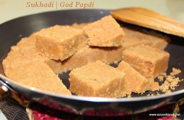 Sukhdi Sukhdi God Papdi A Traditional Gujarati Sweet EzCookBook