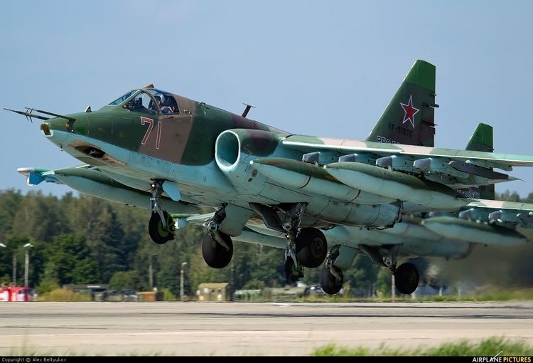 Sukhoi Su-25 Sukhoi Su25 Photos AirplanePicturesnet