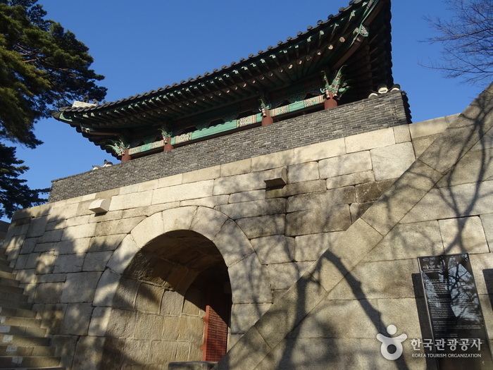 Sukjeongmun Sukjeongmun Gate Official Korea Tourism Organization