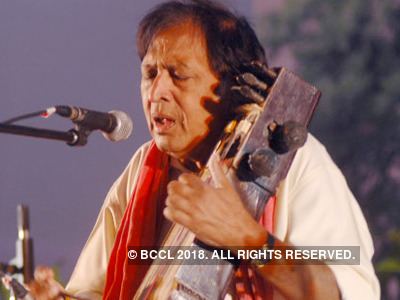Sultan Khan (musician) Renowned Sarangi player and singer Ustad Sultan Khan seen performing