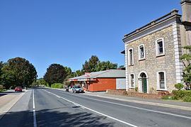 Summertown, South Australia httpsuploadwikimediaorgwikipediacommonsthu