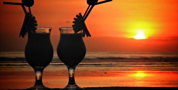 Sundowner (drink) Summer Cocktail spots in the Cape Peninsula