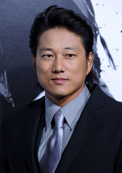 Sung Kang Sung Kang Photos Photos Premiere Of Warner Bros Ninja Assassin