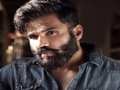 Suniel Shetty Shetty Now Suniel Shetty comes to rescue newbies Hindi Movie