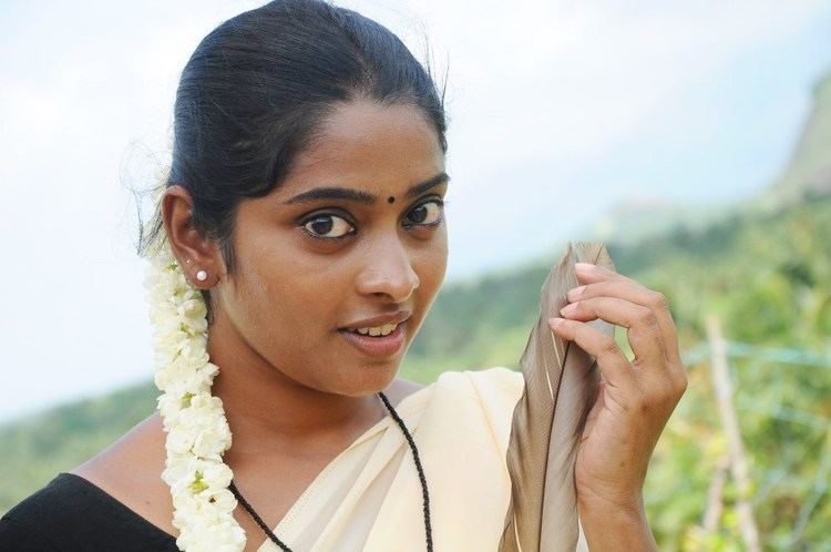 Sunu Lakshmi Picture 950689 Actress Sunu Lakshmi in Soodhu Vaadhu Tamil Movie