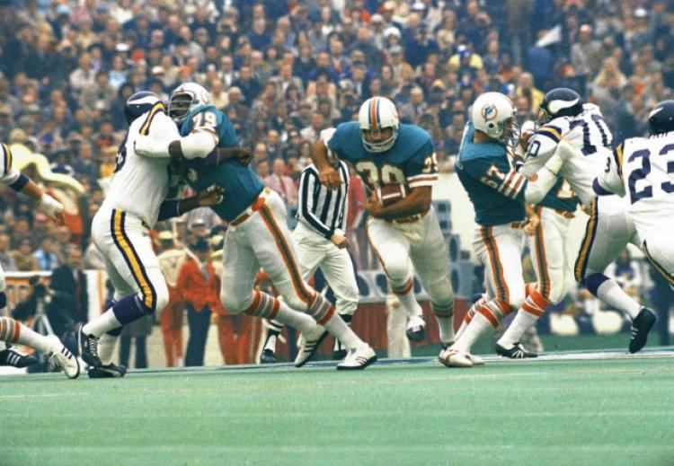 Super Bowl VIII Super Bowl VIII Dolphins Csonk Vikes for second straight title NY