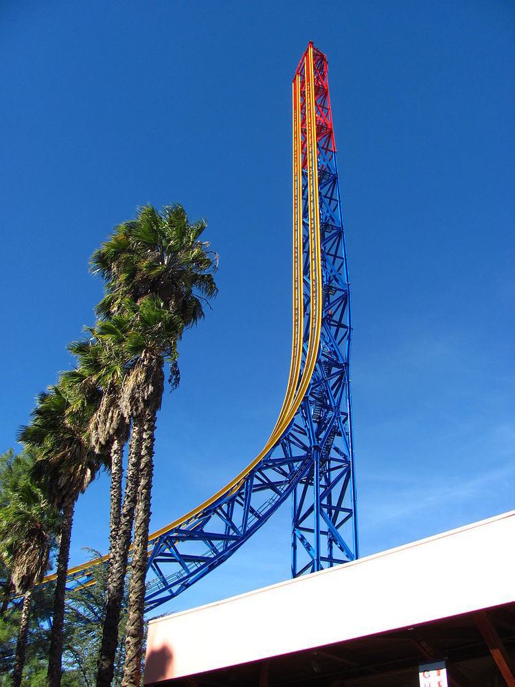 picture of superman escape from krypton trains