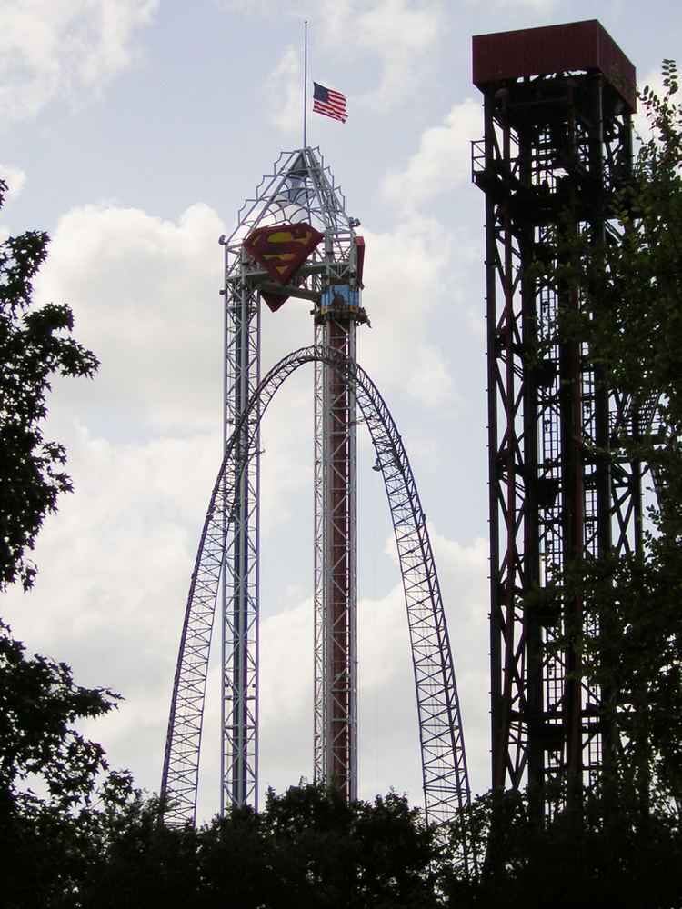Superman: Tower of Power Thrill rides in US Canada shut down after girl39s feet are severed