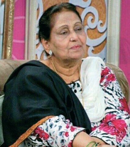 Suraiya Multanikar Pride of Punjab Award for Suraiya Multanikar Newspaper DAWNCOM