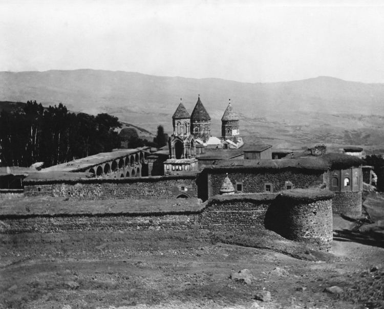 Surb Karapet Monastery httpsuploadwikimediaorgwikipediaenaaeSur