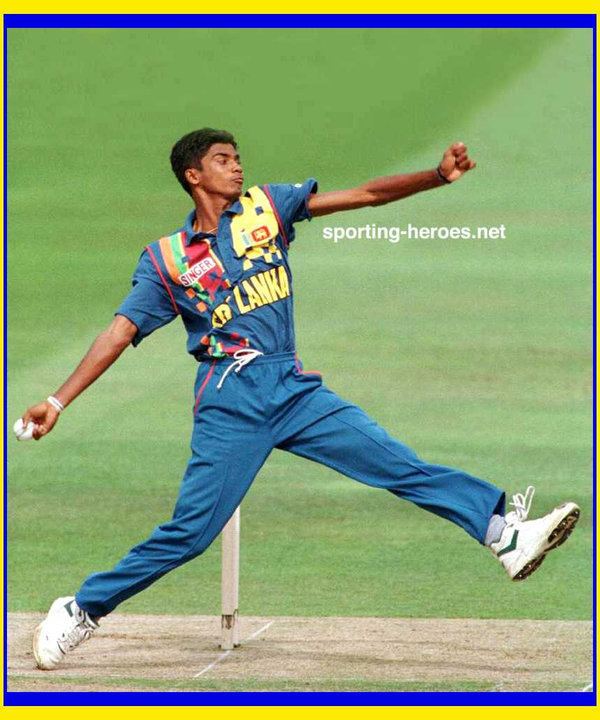 Suresh Perera (Cricketer)