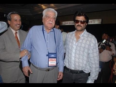 Surinder Kapoor Anil Kapoor39s Father Surinder Kapoor Passes Away YouTube