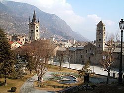 Susa, Piedmont httpsuploadwikimediaorgwikipediacommonsthu