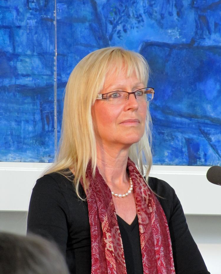 Susanne Schröter FileRoemerberggespraecheapril2014susanneschroeterffm753jpg