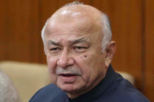 Sushilkumar Shinde Modi government withdraws security cover of 31 VIPs