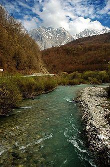 Sutjeska (river) httpsuploadwikimediaorgwikipediacommonsthu