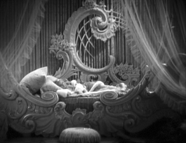 Svengali (1931 film) Svengali 1931 Dreamland Cafe
