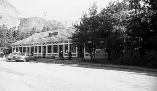 Swiftcurrent Auto Camp Historic District