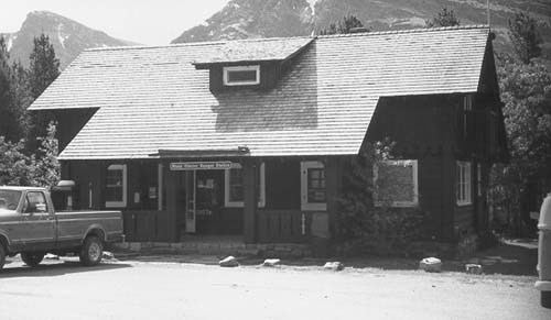 Swiftcurrent Ranger Station Historic District