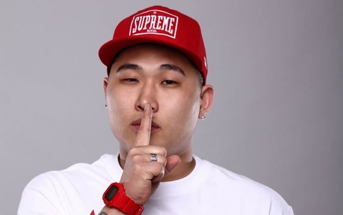 Swings (rapper) Rapper Swings Is An English Major At Sungkyunkwan