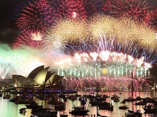 Sydney New Year's Eve httpssmediacacheak0pinimgcomoriginals90