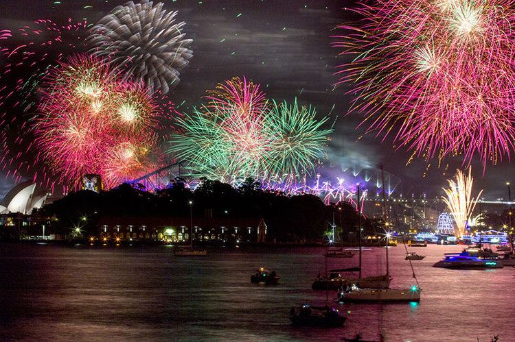 Sydney New Year's Eve Sydney Harbour New Year39s Eve Fireworks 2016 Firework Times