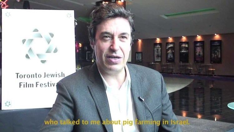 Sylvain Estibal Sylvain Estibal and Myriam Tekaa present 39When Pigs Have