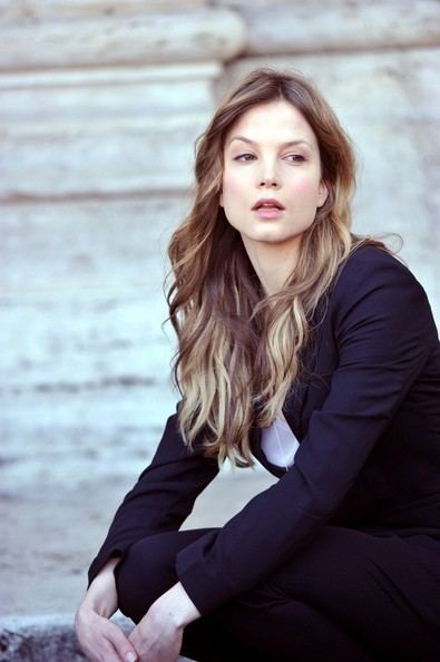 Sylvia Hoeks Sylvia Hoeks Photos quotThe Best Offerquot Rome photocall Zimbio