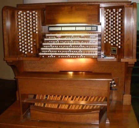 Symphonic organ