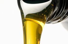 Synthetic oil Synthetic vs Conventional Motor Oil Which is Best for Your Needs