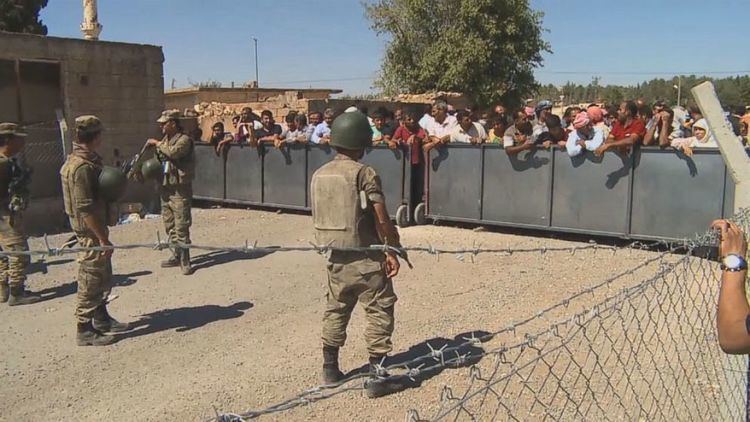 Syria–Turkey border Refugees Watch Battle in Hometown From SyriaTurkey Border Video