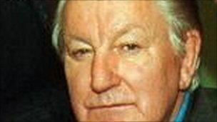 T. P. McKenna Irish actor TP McKenna dies at the age of 81 BBC News