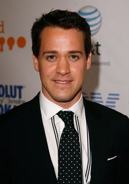 T. R. Knight Grey39s Anatomy Star TR Knight Joins James Franco For
