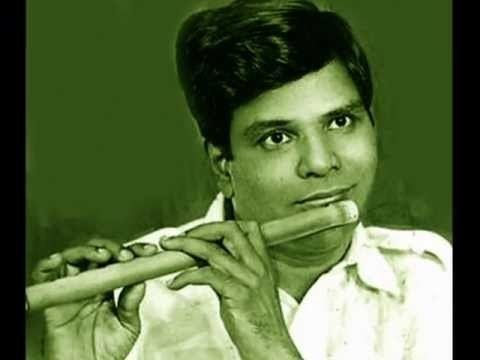 T. R. Mahalingam (flautist) httpsiytimgcomviVQmj8jvPb8hqdefaultjpg