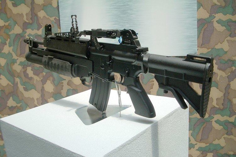 T86 assault rifle