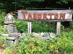 Taborton, New York httpsuploadwikimediaorgwikipediacommonsthu