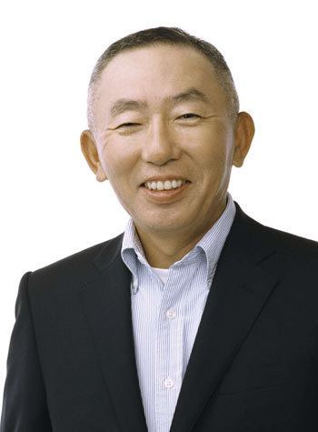 Tadashi Yanai httpsuploadwikimediaorgwikipediacommons11