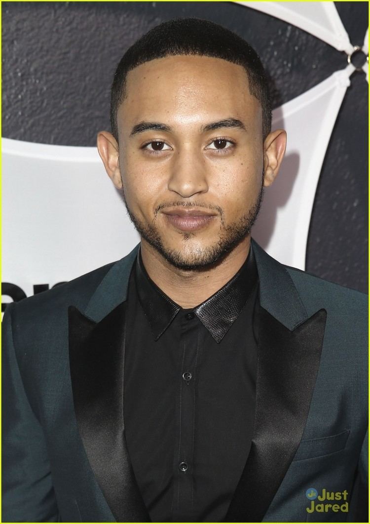 Tahj Mowry Tahj Mowry amp Kendall Schmidt Are Handsome Grammys Party