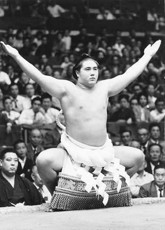 Taihō Kōki Taiho Japanese sumo wrestler Britannicacom