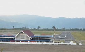 Takengon Rembele Airport httpsuploadwikimediaorgwikipediacommonsthu