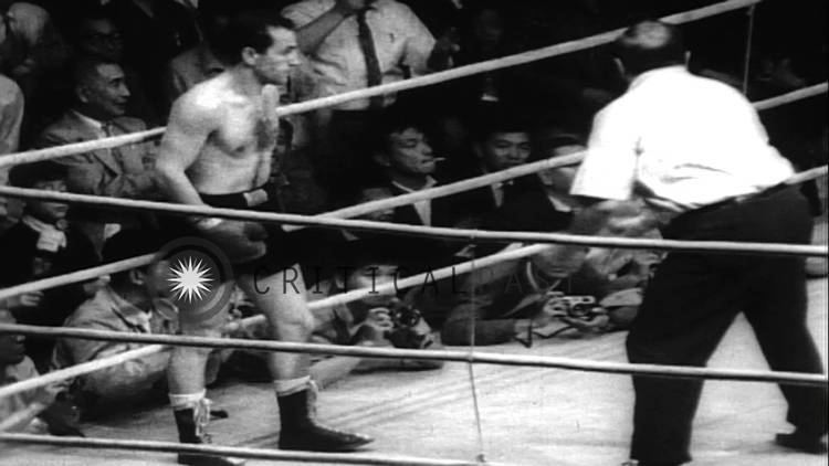 Takeshi Fuji Paul Takeshi Fuji wins the Worlds Junior Welterweight boxing title