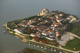 Talmont-sur-Gironde httpsuploadwikimediaorgwikipediacommonsthu