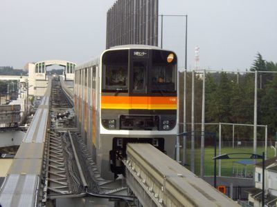 Tama Toshi Monorail Line Monorails